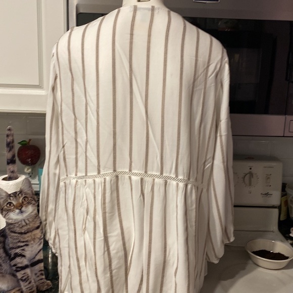 A womens Fever top size XXL - Picture 2 of 4